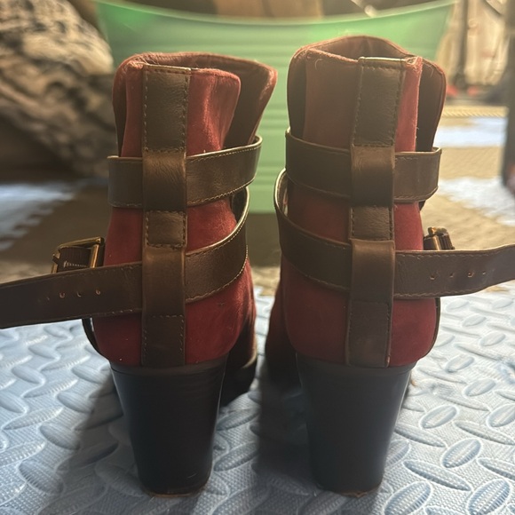 Maroon red booties - Picture 6 of 11